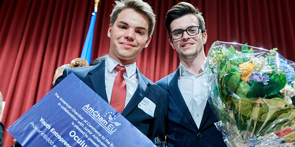 Un start-up creat de alumni JA România câștigă AmCham EU Youth Entrepreneurship Award 2017